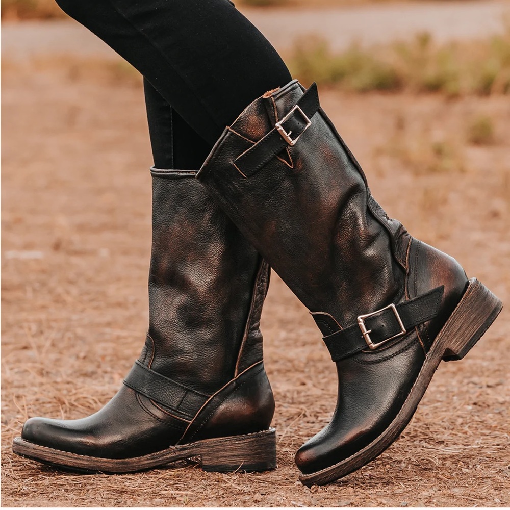 Freebird by Stephen Crosby boots size 6